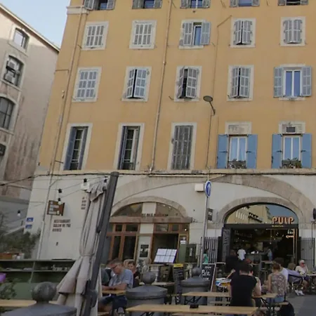 Studio Idealement Situe / Pl Aux Huiles/vieux Port Apartment Marseille